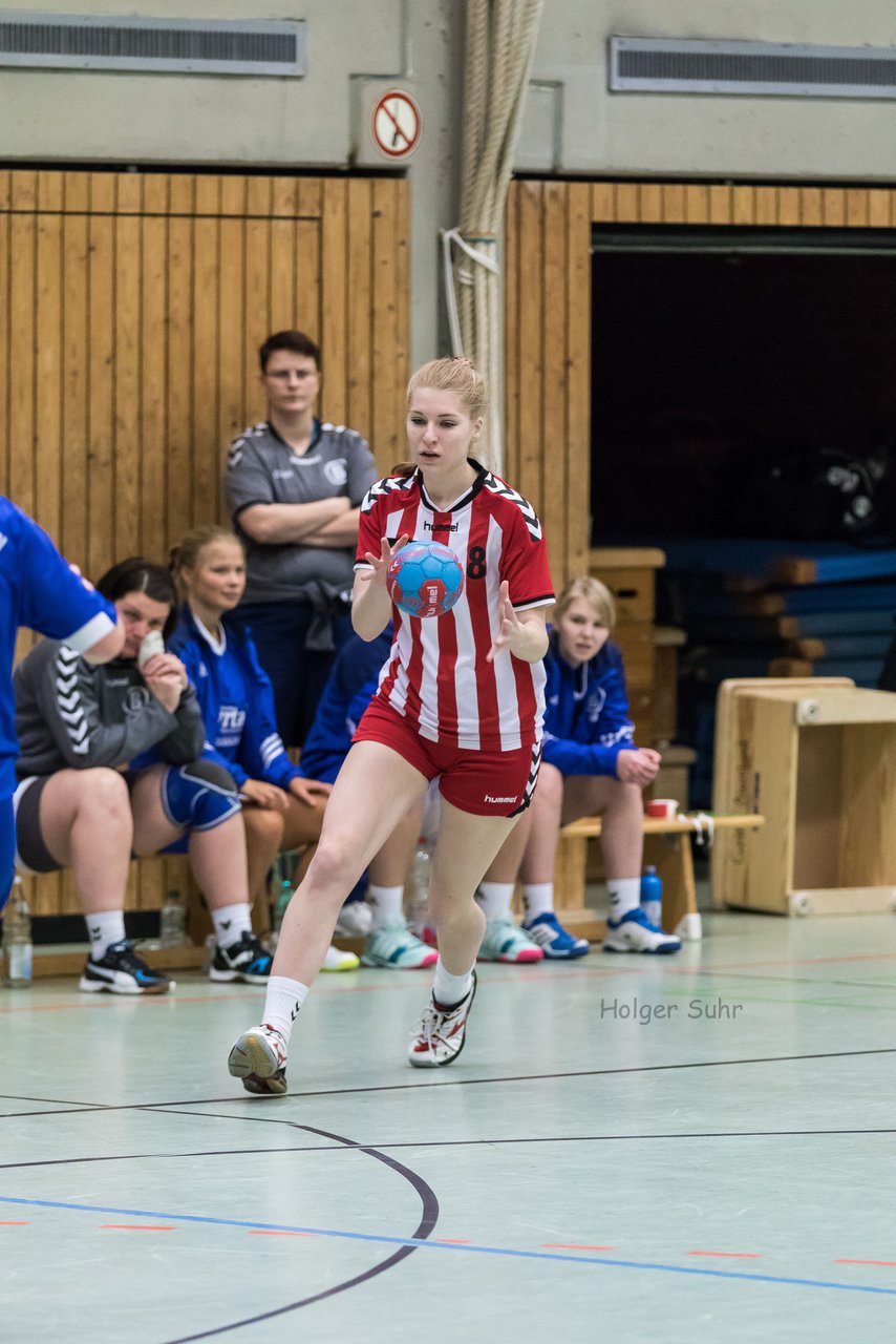 Bild 109 - Frauen Barmstedter TS - Buedelsdorfer TSV : Ergebnis: 26:12